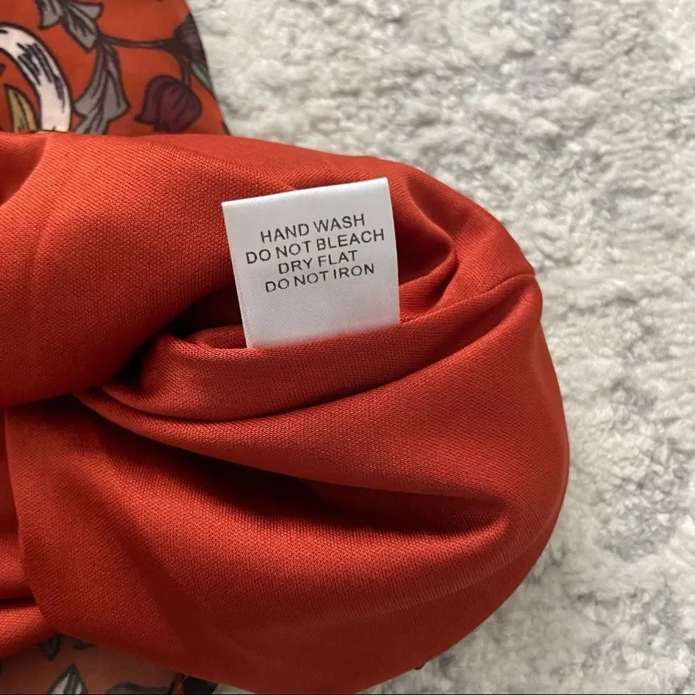 🏷️ 5 for $25 - LUMIERE Cold Shoulder Dress